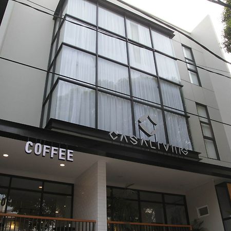Casa Living Senayan Hotel Jacarta Exterior foto